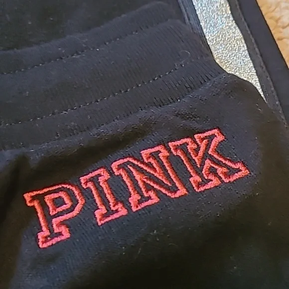 VS PINK OU Pants/joggers - Picture 3 of 5
